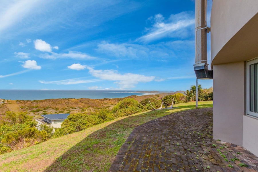 6 Bedroom Property for Sale in Brenton On Sea Western Cape
